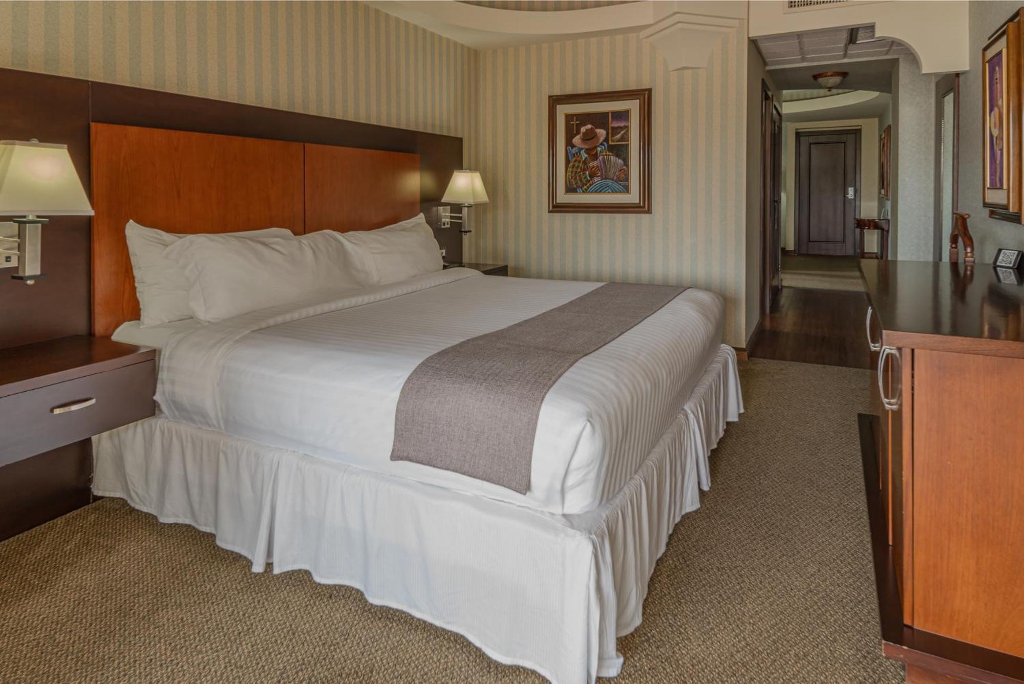 Hotel Plaza San Martin เตกูซิกัลปา ภายนอก รูปภาพ