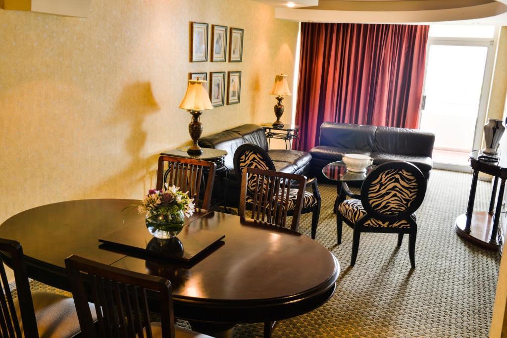 Hotel Plaza San Martin เตกูซิกัลปา ภายนอก รูปภาพ